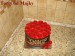 Flower box s červenými ružami